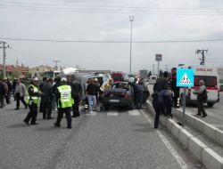 Burhaniye’de Trafik Kazası: 2 Ölü, 3 Yaralı