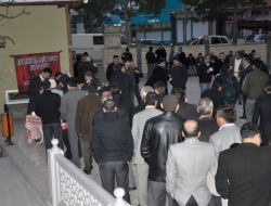 Sabah Namazından Sonra Cami Cemaatine Süt Ve Simit İkramı