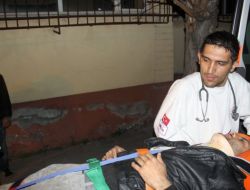 Balık Tutarken Kayalıklara Düşen Genç Yaralandı