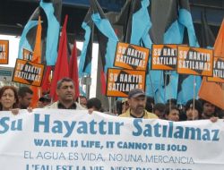 İstanbul 2. Uluslararası Su Forumu Protesto Edildi