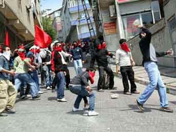 DHKP-C Operasyonu 12 Gözaltı