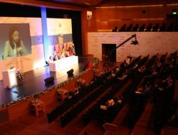 Kosir: Balkan Medyasının Asıl Sorunu, Gerçek Habercilerin Elinde Olmaması