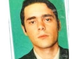 Aracıyla Bariyerlere Çarpan Sürücü Hayatını Kaybetti