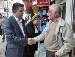 "İZMİR’DE SİYASİ RANT PEŞİNDE DEĞİLİZ!"