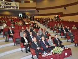 Düzce Üniversitesi 'Ekoloji 2011 Sempozyumu' Başladı