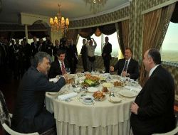 Ermenistan İle İmzalanacak Protokol Öncesi Gül Ve Aliyev Biraraya Geldi!