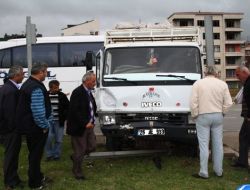 VAKFIKEBİR’ DE TRAFİK KAZASI