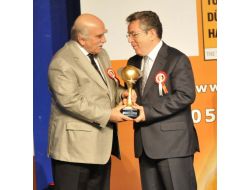 ARINÇ'tan TURGUT ÖZAL YORUMU