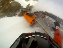 Kendi Kazasını Saniye Saniye Kaydetti