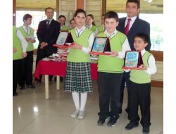 Sakarya İlköğretim Okulu Öğrenci Ve Velileri Arasında Kitap Okuma Yarışması