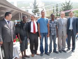 Milletvekili Karasayar: Türk Okulları Köprü Vazifesi Görüyor