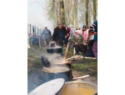 Alaçam'da 'Geyikkoşan Hıdrellez Bahar Şenlikleri Coşkusu