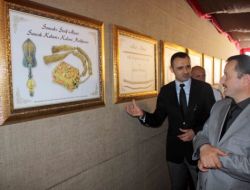 Kutsal Emanetler Sergisi