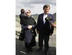 Davutoğlu, Annesini Doğum Yolunda Kaybedince Doktor Olmak İstemiş