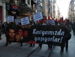 Deniz Gezmiş Ve Arkadaşları İçin Anma