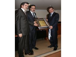 Davutoğlu'ndan Açıklama