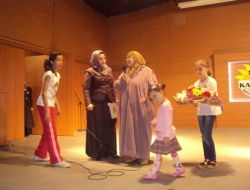 Kaynak Koleji'nde Anneler Günü Kutlaması