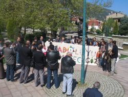 İki Çevreci, Eşekle Birlikte Çıktıkları Yolda Akşehir'e Ulaştı