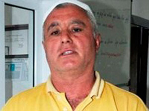 Kulak çekti ve görevden alındı!