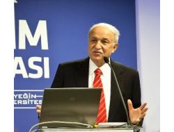 Özyeğin’den Girişimci Adaylarına:100 Metre Değil Maraton Koşun