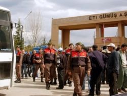 Eti Gümüş A.ş'ye Ait Tesisteki Üretim Durduruldu