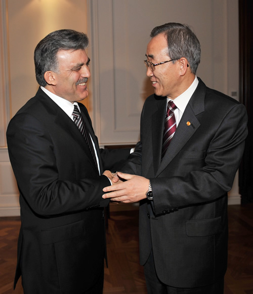 Gül, liderlerle sohbet etti!