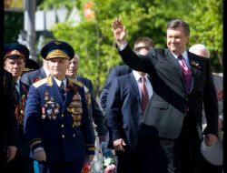 Ukrayna’da Zafer Bayramı Coşkuyla Kutlanıyor