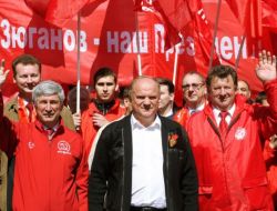 Rusya’da Komünist Partisi Gösteri Yaptı, Sosyalizm İstedi