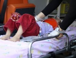 Siirt’te İki Minibüs Çarpıştı: 4 Yaralı