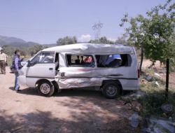 Pikniğe Giderken Belediye Otobüsüyle Çarpıştılar: 3 Ölü, 8 Yaralı (2)