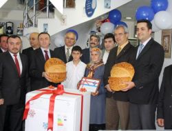 Beko’dan Yılın Annesine Bulaşık Makinesi Hediye Edildi