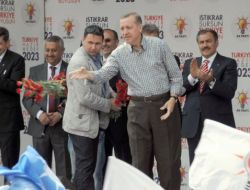 "Balık Tutmasını Öğreteceğiz!"