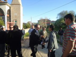 Ak Partili Akgün Seçim Çalışmalarını Köylerde Sürdürüyor