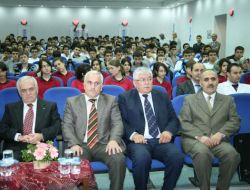 Işık Öğrenciler Yunus Emre’yi Andı