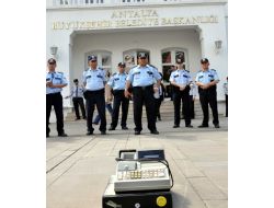 Esnaftan İkinci Yazar Kasa Vakası: Chp'li Akaydın Protesto Edildi