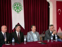 Şeker Fabrikası Çiftçinin Sorunlarını Yerinde İnceliyor