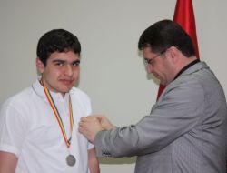 Kaymakam Esmer: Erzurum’dan Balkan Matematik Şampiyonu Çıkması Büyük Başarı