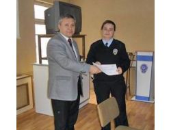 Salihli Polisine Öfke Kontrolu Ve Halkla İlişkiler Semineri Verildi