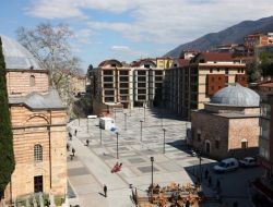 Emirsultan Kenstel Dönüşüm Projesi Bitti, Hak Sahipleri Evlerine Kavuştu