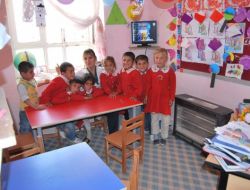 6 Metrekarelik Sınıfı İçin Her Türlü Fedakarlığı Yapıyor