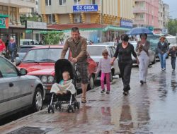 Asnafın Yüzü Kapalı Havalarda Gülüyor