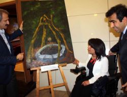 Devlet Bakanı Çağlayan Engellilerin Resim Sergisini Açtı