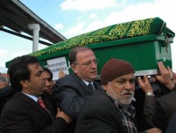 Hayırsever İşadamı Nakıboğlu'nun Cenazesi Dualarla Uğurlandı