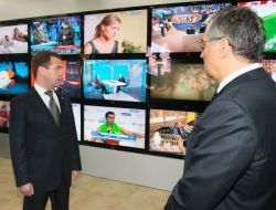 MEDVEDEV, PUTİN’İ DESTEKLEMEDİ!