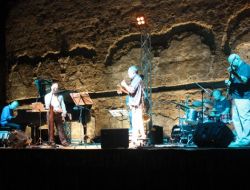 Ney Ve Caz Aynı Sahnede Buluşuyor