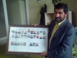 Cami İmamından Sürekli Cemaate Fotoğraf Jesti