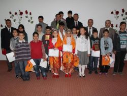 Samanyolu Koleji, Giriş Sınavında Başarılı Olan Öğrencileri Ödüllendirdi