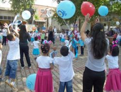 Finike'de Okul Öncesi Eğitim Şenlikleri Yapıldı