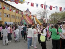 Eyüp Belediyesi'nden Çocuk Şenliği