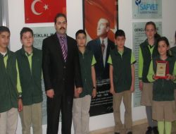 Safvet Koleji, Bursa'yı 7 Uluslararası Madalya İle Gururlandırdı